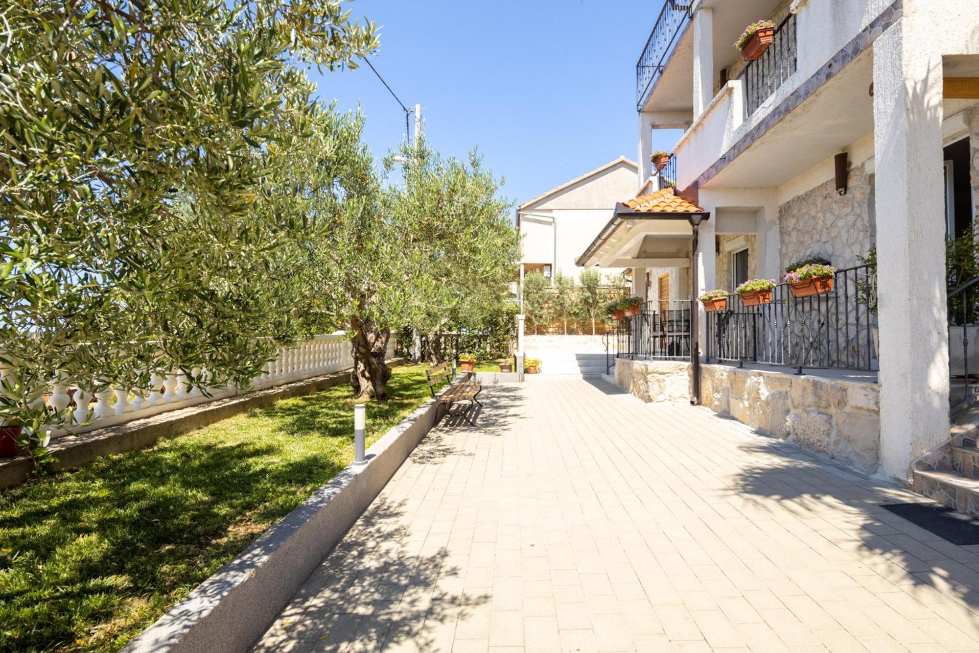 Apartment Iva Vrana  Exterior foto